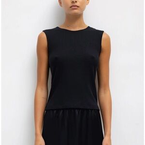 NWOT Leset Lauren Sleeveless Crewneck Top